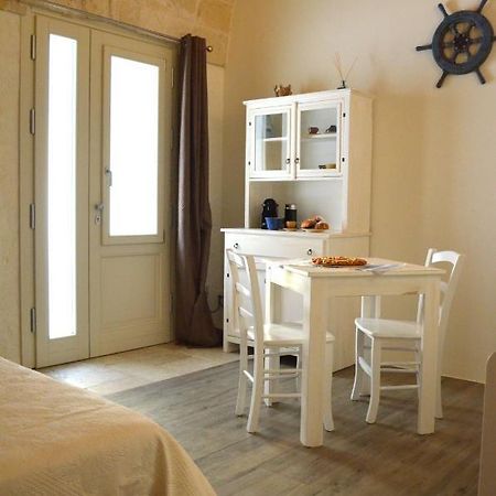 Marea B&B - Housea โปลีญาโนอามาเร ภายนอก รูปภาพ