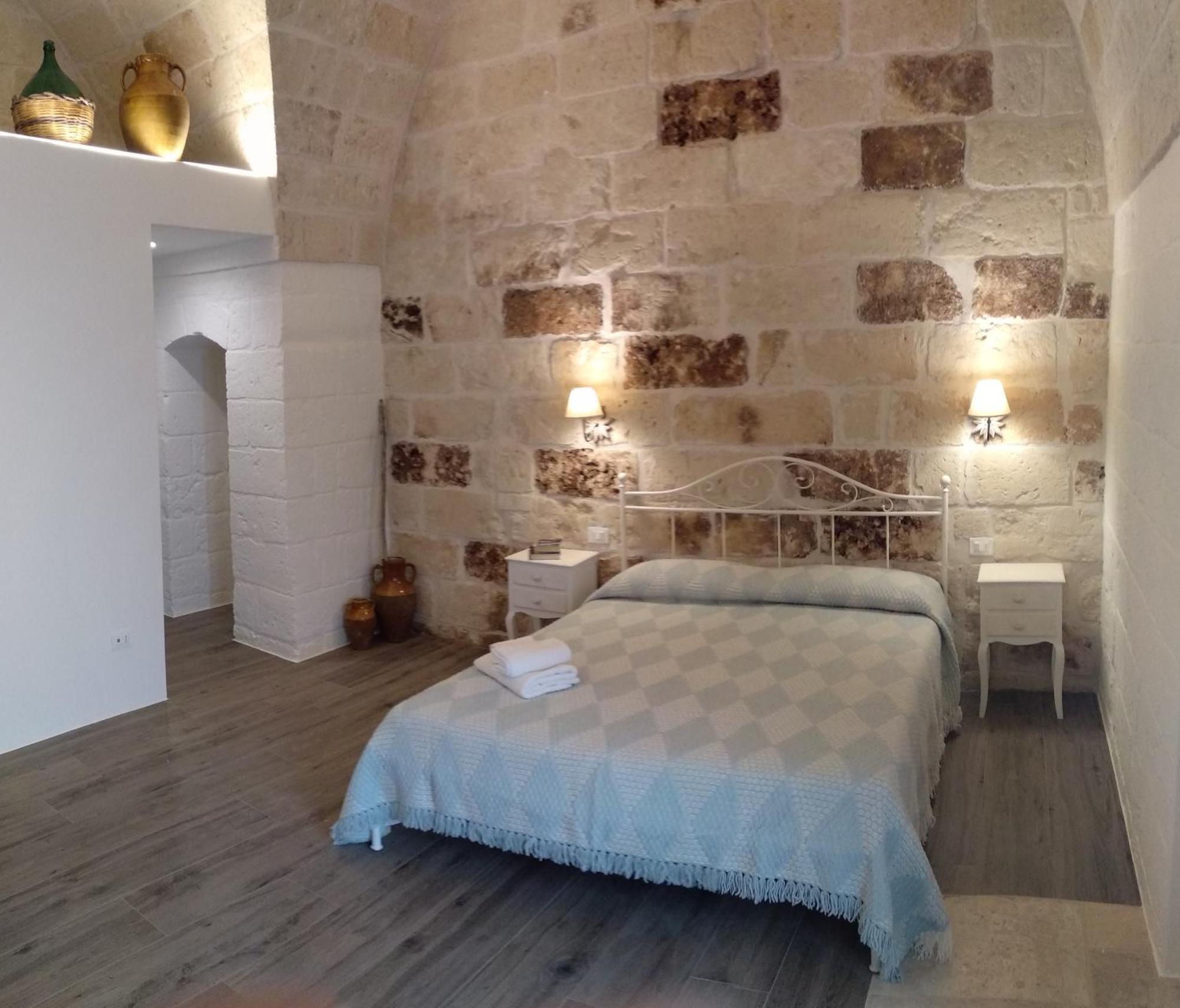 Marea B&B - Housea โปลีญาโนอามาเร ภายนอก รูปภาพ