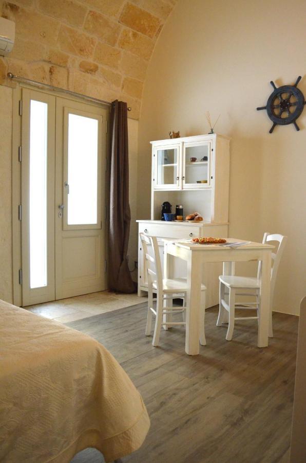 Marea B&B - Housea โปลีญาโนอามาเร ภายนอก รูปภาพ